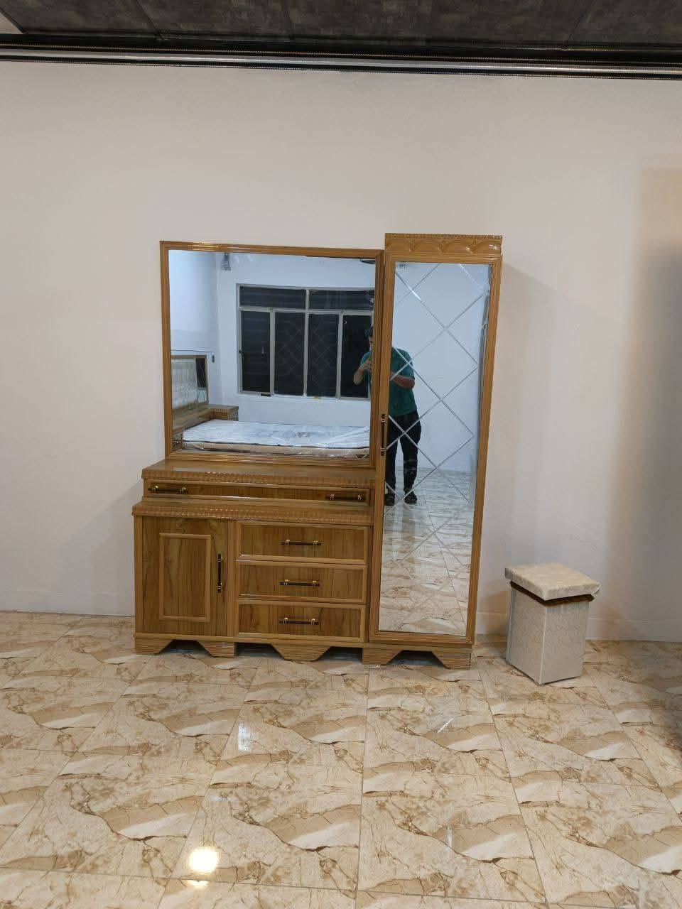 بالتقسيط بالتقسيط بالتقسيط 
جميع انواع #غرف_النوم_الصاج (#نقدا) و (#بالتقسيط)
 من10اشهر الي18 شهر بدون مقدمة
يوجد نظام استبدال الغرفة المستعملة بغرفة جديدة و الاتفاق على الفرق
العنوان الموصل / الايمن / الصناعة القديمة / اليابسات / قرب فرع المستوصف 
يوجد فصال حسب الطلب
***********يوجد واتساب
*********** يوجد واتساب
المشمولين بالاقساط جميع الموظفين والمتقاعدين وابطال الداخلية والدفاع والوريث على مصرف الرافدين الدفع يدوي او الكتروني على رغبت الزبون 
بالتقسيط_غرف_نوم_وبدون _مقدمه
