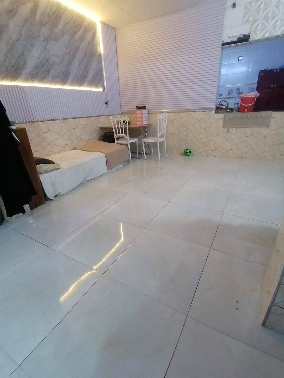 ***********بيت للبيع بلديه كربلاء المقدسه سعره 45مع المجال القليل حي العامل***********
