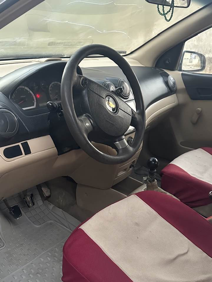 السلام عليكم 
افيو مديل 2013
(كير عادي) محرك 1600 بأسمي 
بيها جاملغ الامامي رقم بابل للاستفسار *********** متواجد واتساب
السعر 60 وبيها مجال
