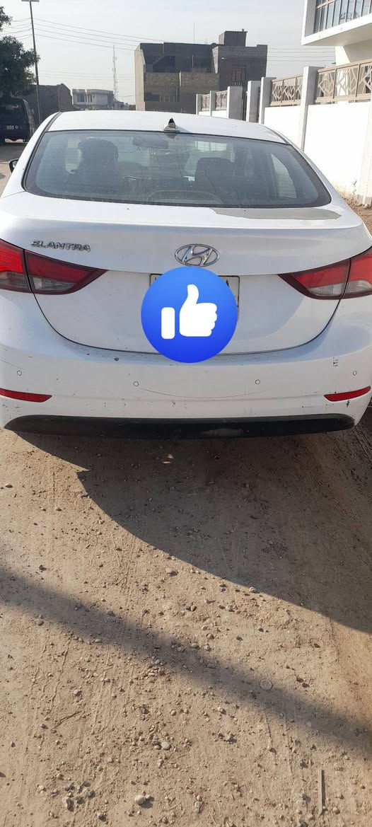 السلام عليكم سياره النترا أمريكي للبيع/م/٢٠١٥/بسمي ضرره دعاميه فقط وبيهه بعض الملاحظات تبريد تتفئه بحاله جيده المكينه والكير بحاله جيده تخم تاير باتري جديد لصدر /٥٠%/ السعر/ ١٢٠/ رقم الهاتف/***********/
