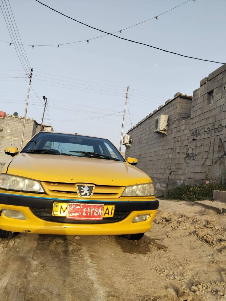 سلام عليكم خوان بيجو 2011 رقم احمر سياره جازه كبل الشارع شواصي 
تبريد كير كهربائيات حداديه 100/100 مكينه توه مجفته لا تنقيص ولا تبخير مكانه بصره ريده ب15وبيه مجال الطيبين رقم ***********
