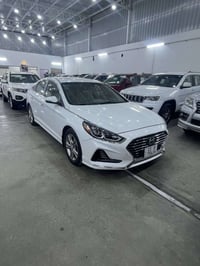 سوناتا موديل 19 وارد أمريكي حادثها دعاميه خلفيه مكفوله من صبغ وتبديل ب...