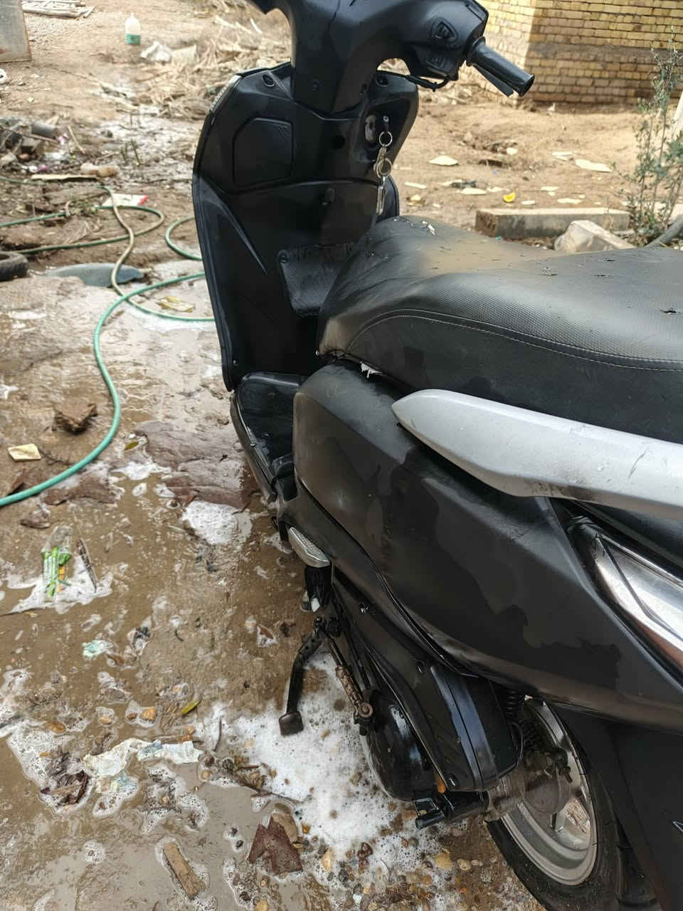 العلام عليكم
دراجه هونداي دايو للبيع
دراجه حلوه وماتوكفك 
السعر 250وبيها مجال للشراي
الرقم: ***********
