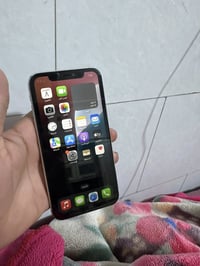 آيفون ١١ • ١٢٨ • بصمة متوقفة