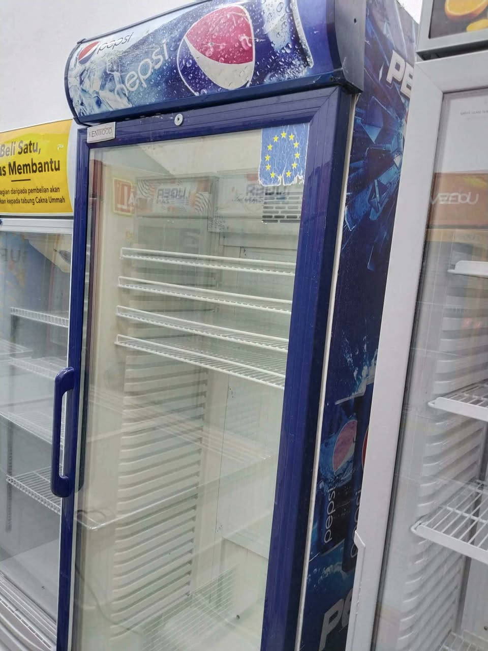 برادات تركي اصلي نضيف ستخدام اقل شهر نضيف جدا عنون بغداد مدينه موجود توصيل يجنك الباب تفحص وتكلب وتدفع الحساب ضمان الك سبوع الاستفسار واتساب ***********
