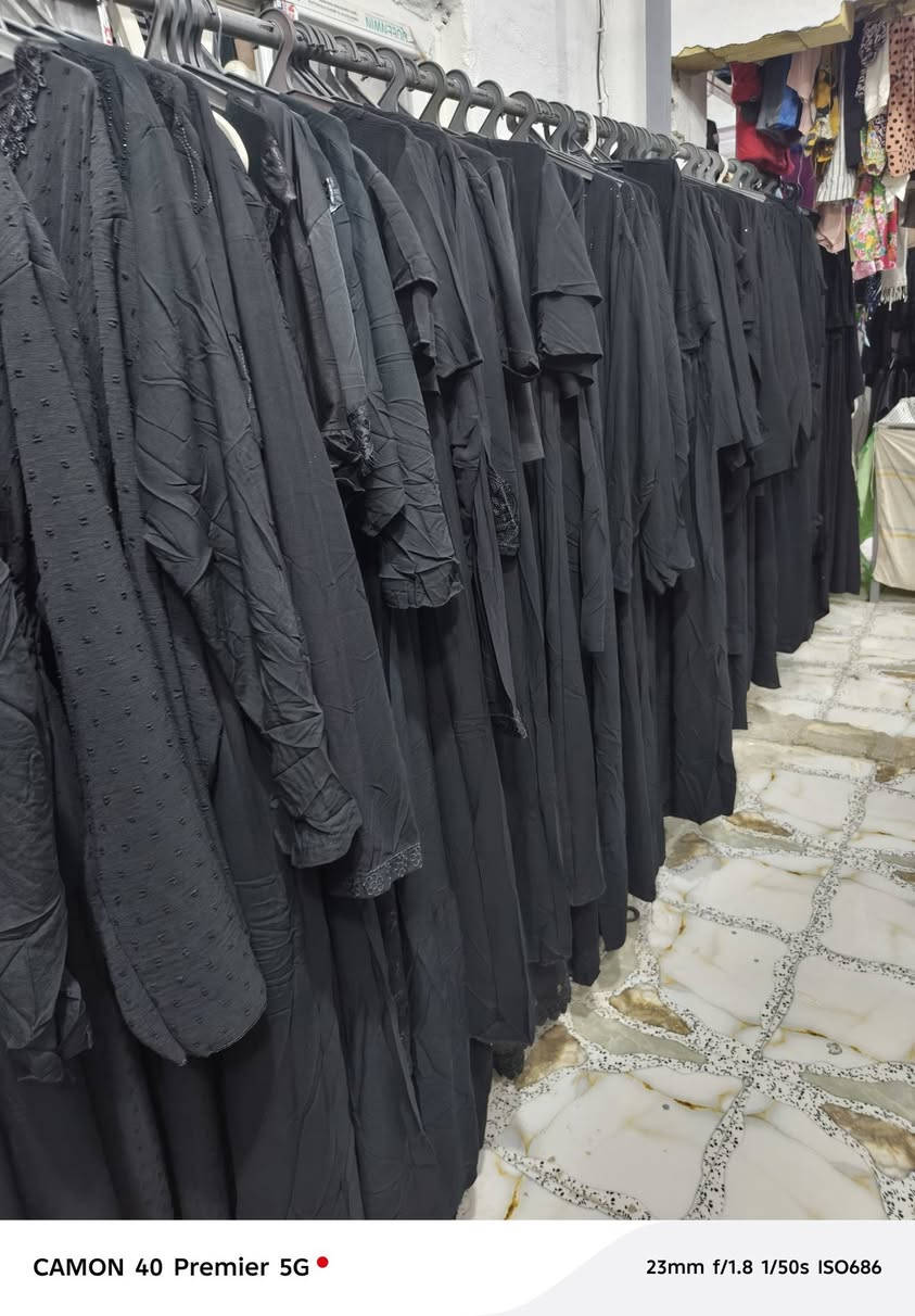 سلام عليكم دشداشده نسايى باله جديد محل علاء وحيد بل حمزة الغربي سواك لباله جديد يم دكتوره هدى يم صالون مسك السيدات محل علاء وحيد ***********
