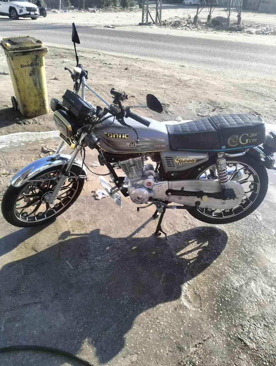 سلام عليكم 
للبيع 5گير سافان دراجه جديده وحلؤه 
مديل 2025
شلف وهندر كهربائيات كله شغال دراجه جديده ومامتعوبه دهن كله اصلي والله ع ايدي 
اوراق استنساخ كامله4نسخ 
على ايدي مطلعها من الوكيل الله شاهد 
السعر 900
للاستفسار ع هاذه الرقم ***********
