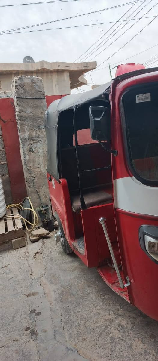 تكتك بياجو موديل 18 اوراق اصولية 
#للبيع_السعر مليونين2 وميه 
*********** 
بابل الحصوه
