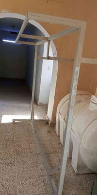 ستاند حديد • تفصيل