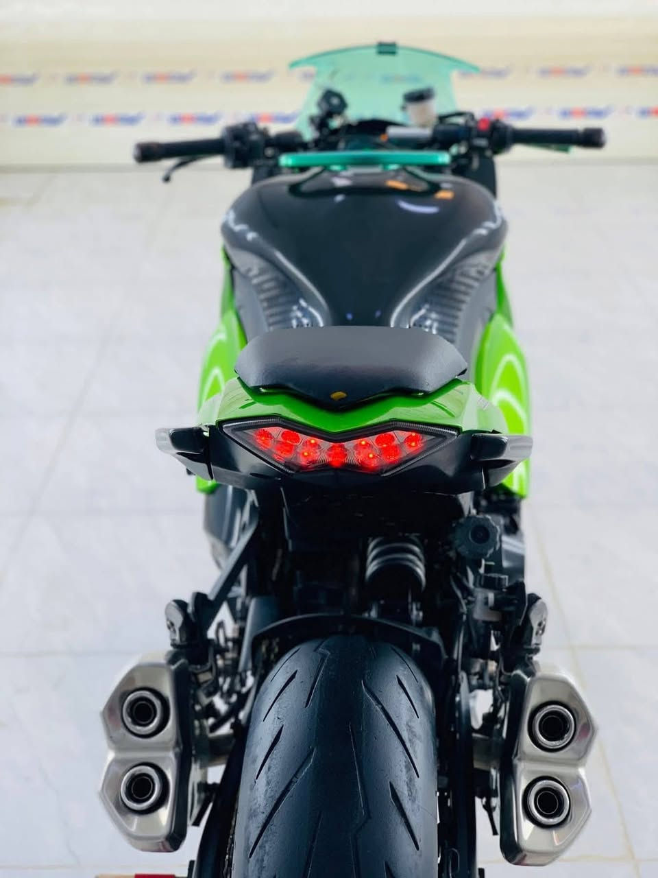 السلام عليكم شباب بأختصار
كاوسكي نينجا  1000cc موديل 2016 كفاله عامة من التاير للتاير كل نقص مابيها مبرمجة صوت طرب مرقمة ديالى تحويل مباشر بنفس الساعة اتكاتب وياك واحولك  سعرها 55$ وبيها مجال للطيبين  الموقع خانقين او جلولاء  بقية الاستفسارات عل واتساب فقط  *********** 
وجكسر 1000ccموديل 2016  مكفولة دراجة زيرو  
كفالة عامة من التاير للتاير اللون  مميز  مبرمجة 3 مودات  تخبل كمرك فقط ومكاتبة  مامرقم انته ترقم وتمشي بمعاملتها  وسعرها 53 وبيها مجال   وباقي تفاصيلها عل  واتساب *********** 
اسف عل اطاله  حبايبي
