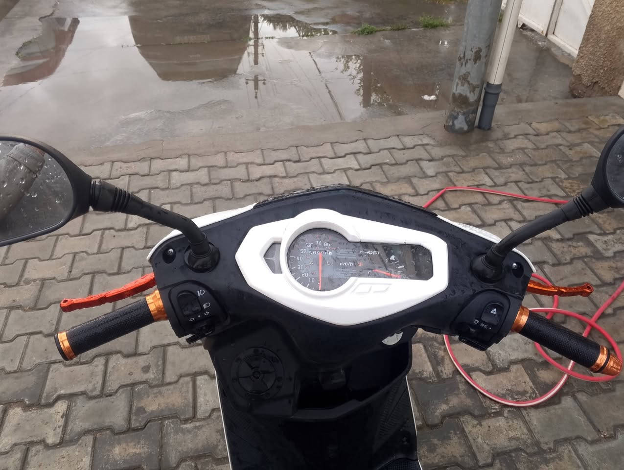 السلام عليكم 
سكنس فحل كابريتر  جديده زيرو ماشيه 900كيلو  حساس استان حساس سرقه تشغيل عن بعد  
 السعر مليون وربع وبيهه مجال
 مكان بغداد نفق الشرطه
***********
