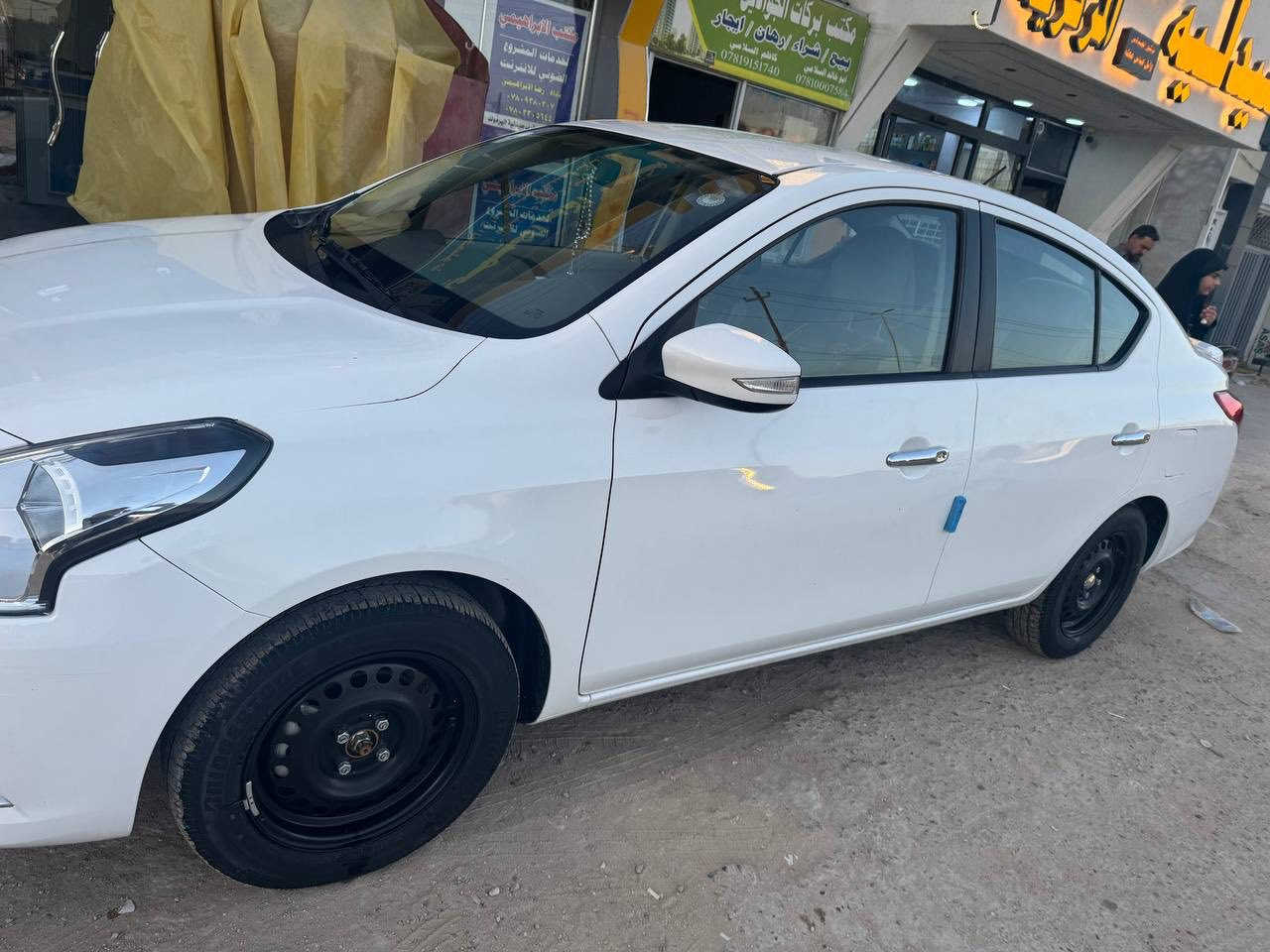 السلام عليكم
نسيان صني مصري مديل 2025
سياره نضيفه وحلوه
رقم اربيل 
اشاير مري شفط
تبريد قطعتين
شاشه بلادي
اقتصاديه
بيه ضرب خفيفه بل جاملخ خلفي موضح بل صوره
ماماشيه هواي بعده زيرو 22 الف
سياره بل نجف 
السعر 125 وبيه مجال قليل حك الجيه 
***********
