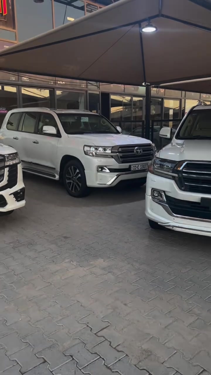 #لاندكروز #جكسارة #GXR
من ((معرض السراج المنير تحية 🫡 وود وأحترام للجميع المتابعين الأعزاء))
من تاريخ اليوم 2026/6/28 متوفر فئات لاندكروز بمختلف الفئات والموديلات 
للمعرفة التفاصيل التواصل عبر الارقام 
***********
***********
***********
العنوان كربلاء المقدسة مدينة معارض كربلاء النموذجية تسلسل ورقم المعرض (7)
كذلك المعرض يتعامل ببيع (المراوس- والنقد- والأقساط).
🫡🤝🫡
