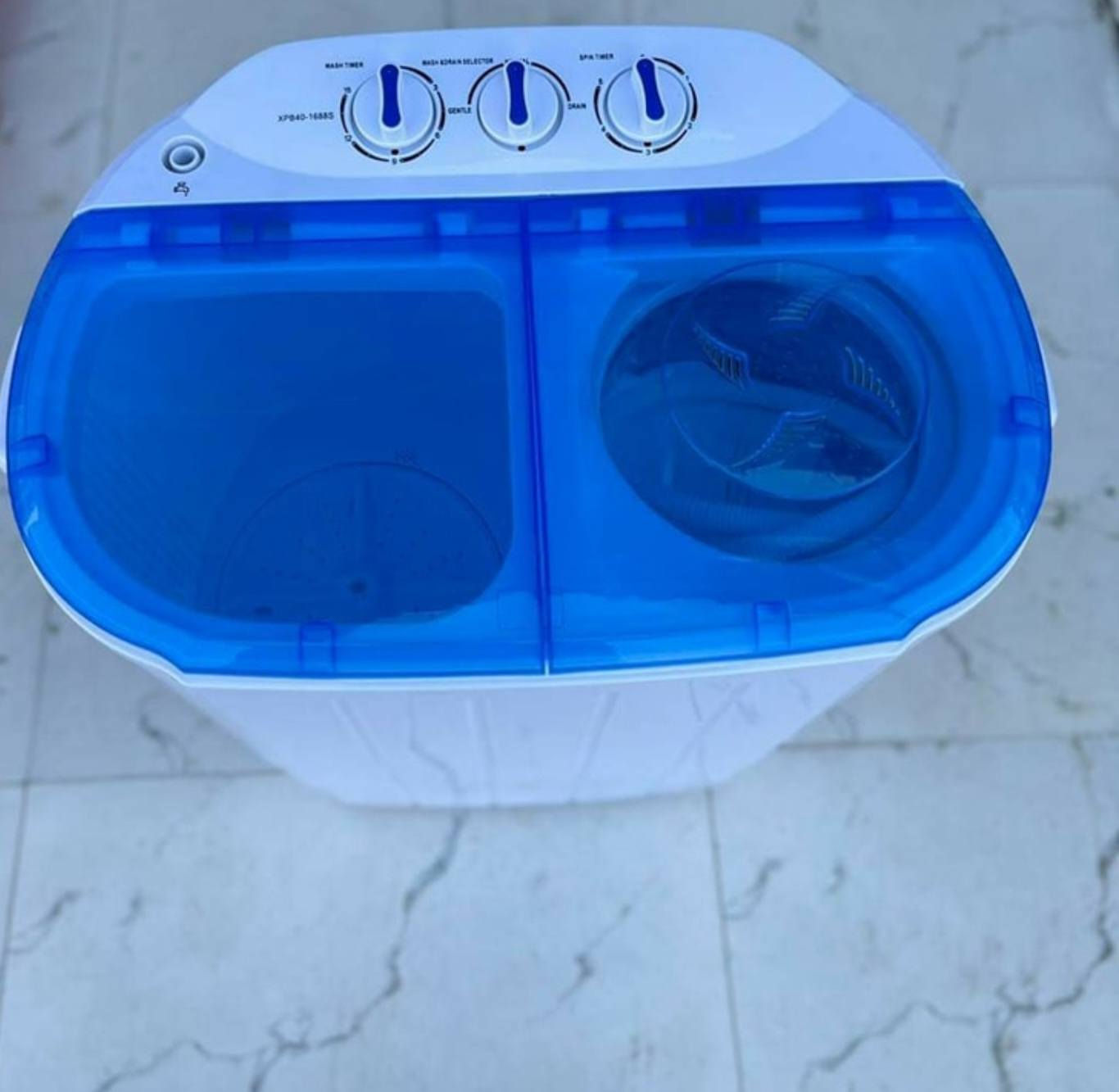 السلام عليكم عندي هاي الغسالة نظيفة وجديدة كلش واستعملناها بس مرتين رايديها ب ٦٠ الفا
العنوان بغداد الشعب


**إذا كنت صاحب هذا الإعلان وتريد حذفه لأي سبب، رجاءا أرسل رسالة إلى الدعم الفني**