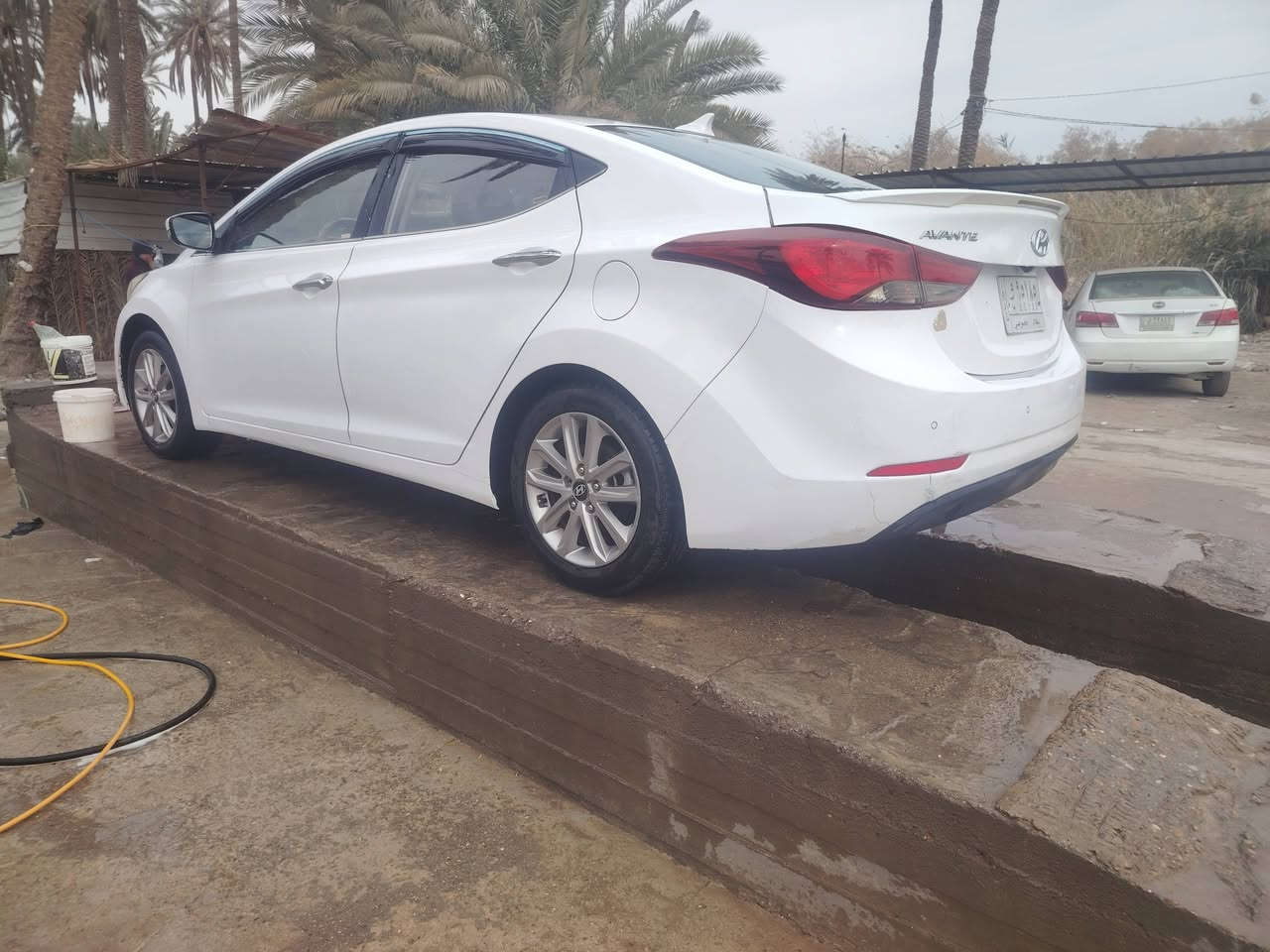 السلام عليكم البيع ومراوس حسب قناعه افانتي موديل ١٤ خليجي بيهه ربع جاملغ صبغ بدون فتح مكينه 1600 gdi بدون دونز فول موصفات عده بصمه شاير بل مري شفط كشن جلد سياره واحده ع واحد ترهم مراوس ب صول سعر ١١٠ الاستفسار اتصال على رقم *********** مكان بابل وتساب متوفر
