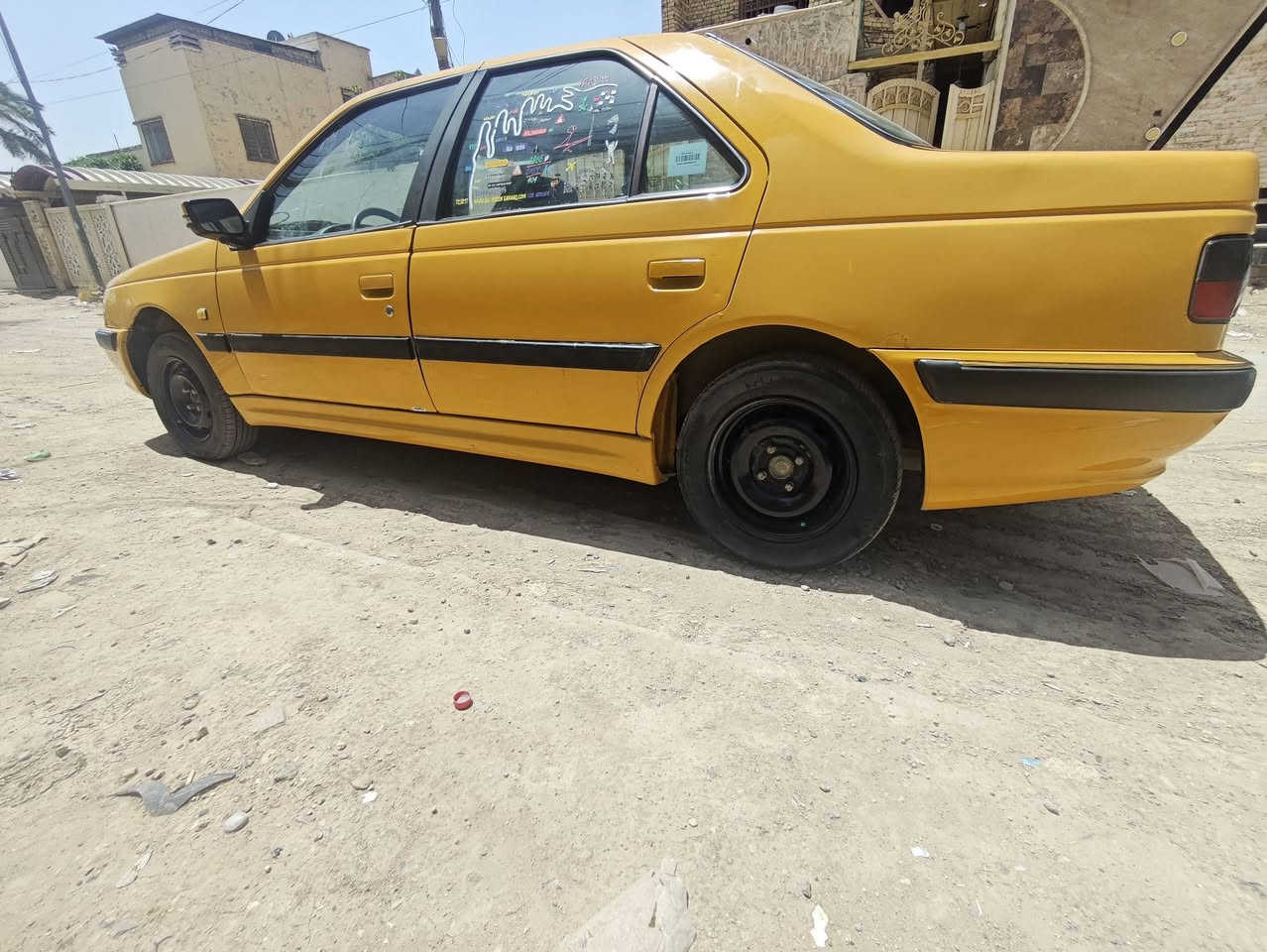 سلام عليكم بيجو بارس موديل 15 مكفوله السياره كير مكينه حدادية جديده زوج تايرات تبريد شغال اي نقص ما بيها ماشيه 155 الف السنوية بسمي 2027 غرامات مصفره رقم بغداد تحويل ثاني يوم السعر 48 وبيها مجال مكاني الديوانية الرقم ***********
