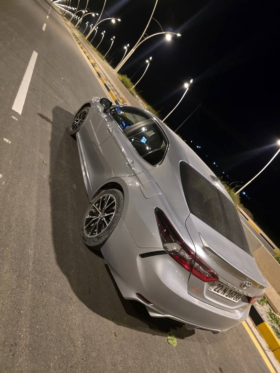 السلام عليكم كامري 2023 SE للبيع السونار موجود بالصور 
***********
