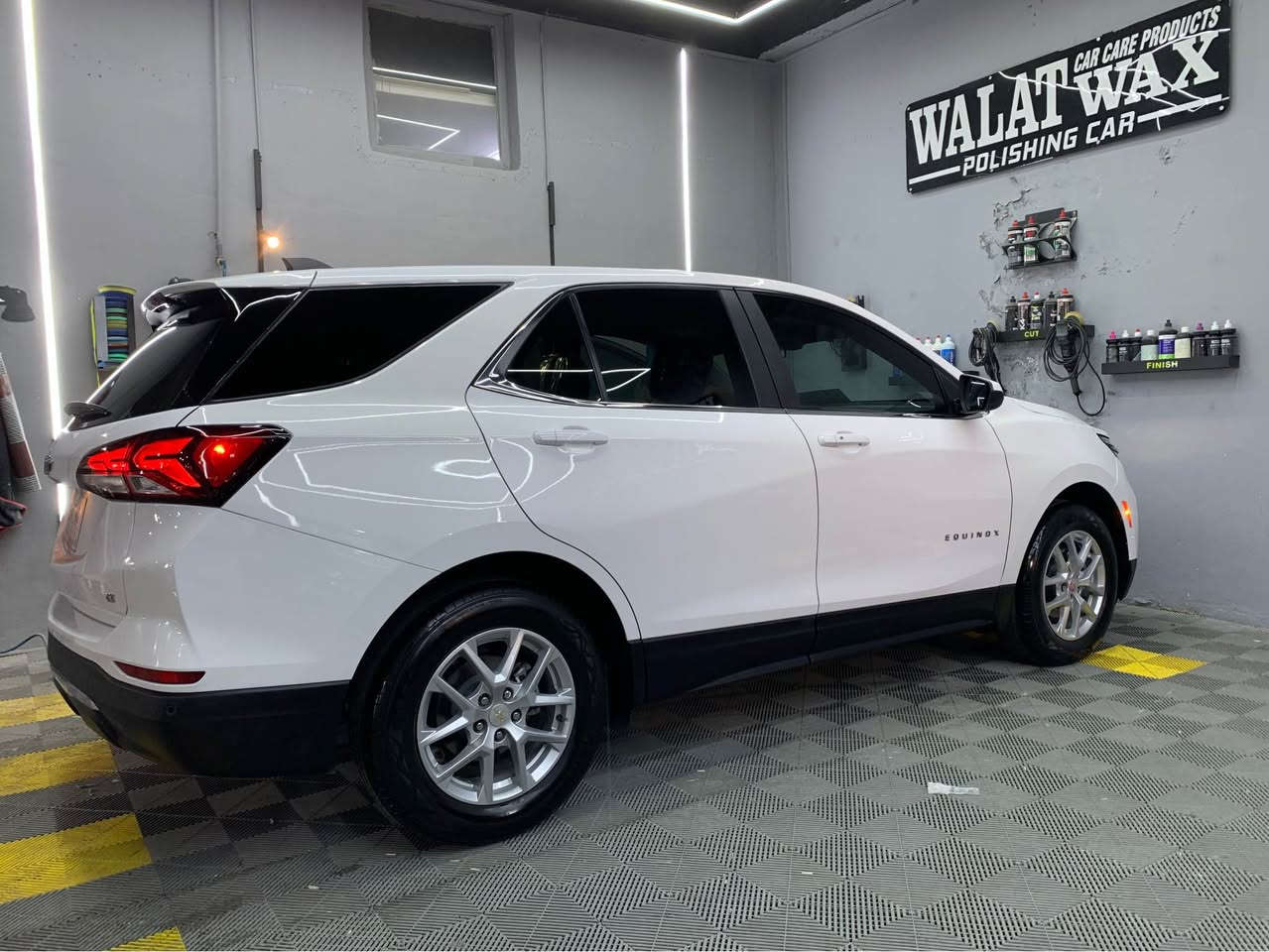 2024 Chevrolet Equinox LT 🇺🇸
37,000 mil زاخو, دهوك


**إذا كنت صاحب هذا الإعلان وتريد حذفه لأي سبب، رجاءا أرسل رسالة إلى الدعم الفني**