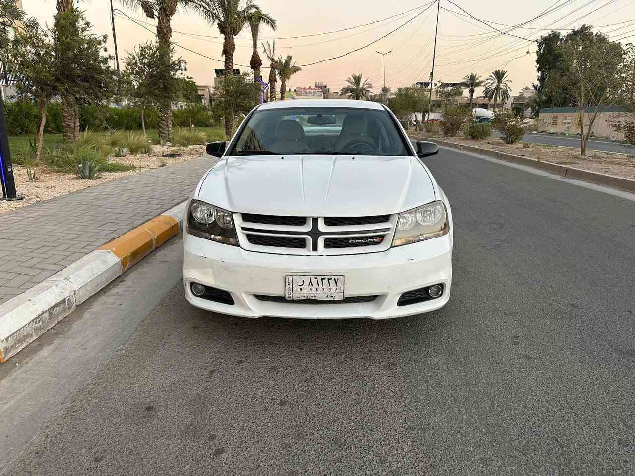 السلام عليكم
دوج افنجر ٢٠١٣
٦ سلندر 
رقم بغداد باسمي السياره
السياره جاهزه من كلشي بدون نقص
بيها كلير بيبان ثنين واهنا انصبغ جاملغ وبنيد
السياره بدون لغد وشاصي
كير ومكينه وتبريد خير من الله
السعر ٩٢ وبيها مجال 
مكانها بغداد 
***********
