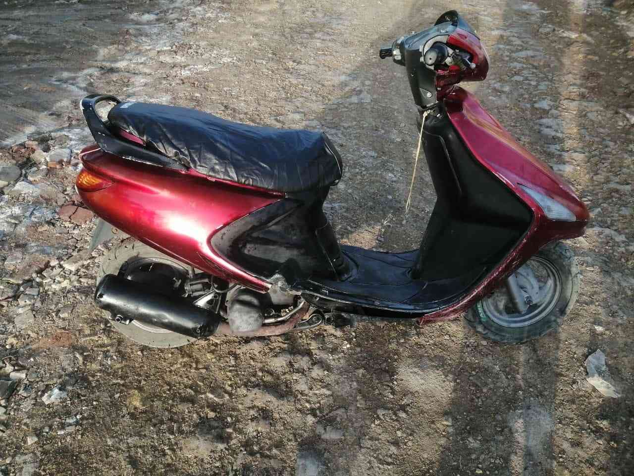 فراشه للبيع نضيفه مثل ما واضح بالصوره وصل مال شركه موجود صار 7 اشهر من اشتريته حاويه  بـ325 وبيها مجال اتصال *********** ولخاص موجود
