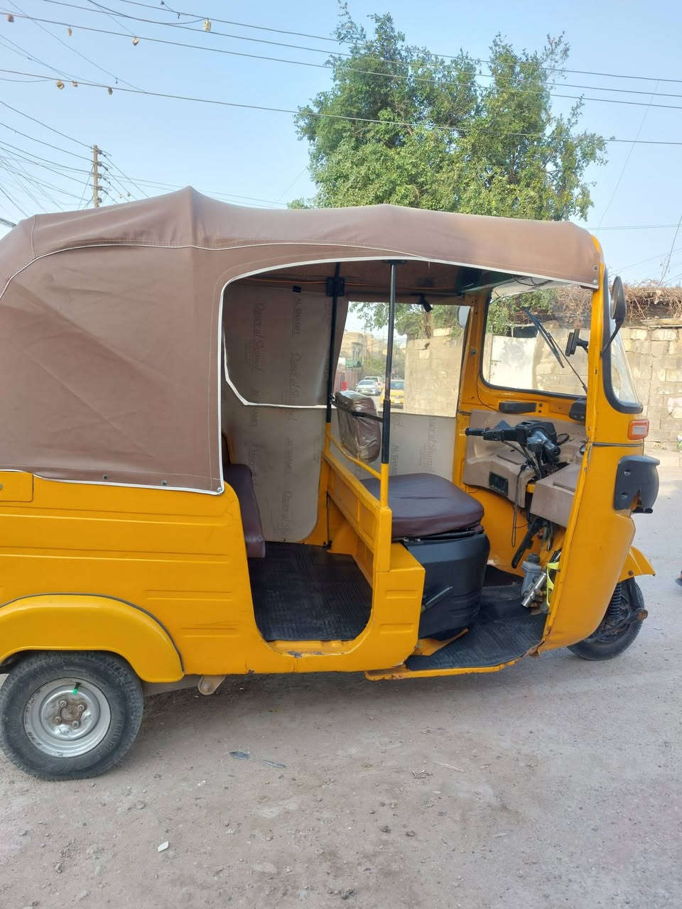 سلام عليكم تكتك للبيع مديل٢٠١٩سعر ٥مليون رقم الهاتف ***********
