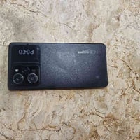 بوكو 5برو • ٢٥٦ • كرتونة وكفر وشاحن