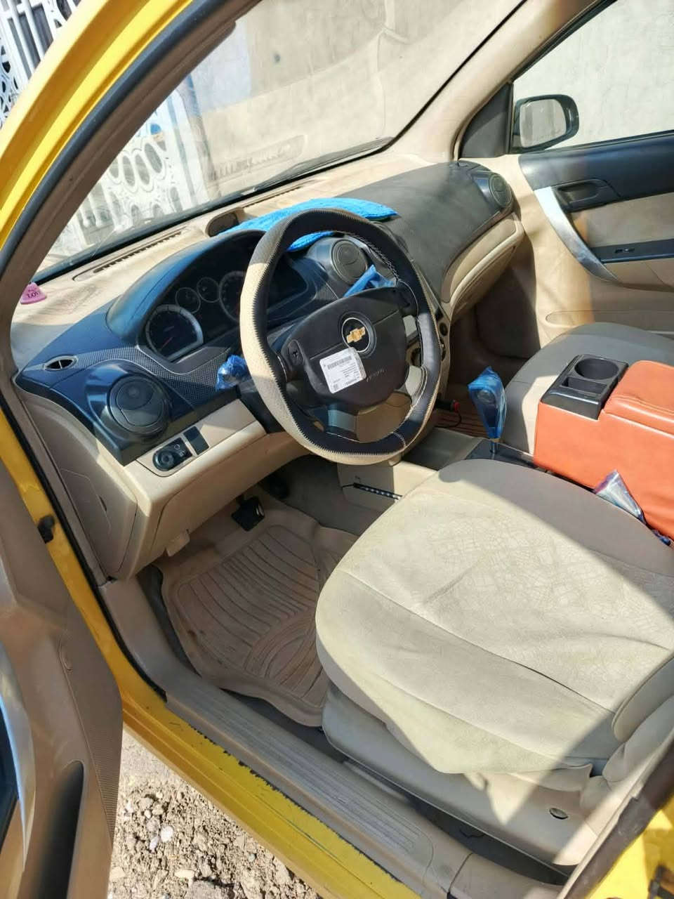 السلام عليكم افيو للبيع موديل 11رقم قادسيه بسمي مشروع وطني سياره كفاله عامه ماعده قطعه وحده الاماميه شواصي كفاله حداديه 80%تخم تاير جديد كهربائيات شغاله مكينه حلوه وناعمه كير ناعم عايزه تبريد السياره مكان نجف الاشرف كوفه شارع المعمل قرب جامع الخزاعل اتصل ودلل 
***********
