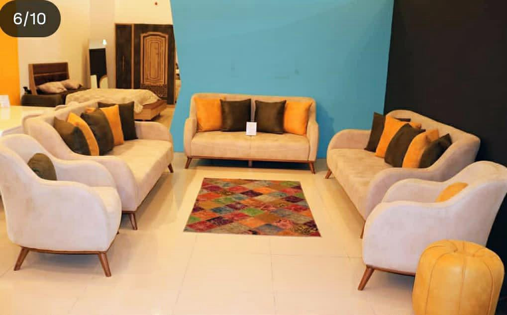 تاقمی قەنەفەی تورکی  ئۆفواید  کەم بەکار هاتوە لۆک لۆکە 
بەتاقم تەپلەکەوە  لەسلیمانی ڤایبەر وەتس ئاپ
***********
