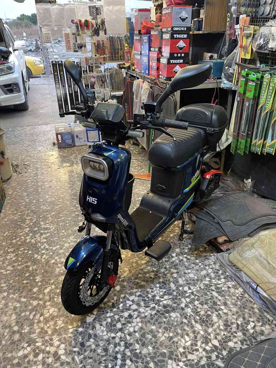 دراجه شحن شركه His R10موديل حديث نضام 4نمر سرعه 75نضام بك مزوده بنشرات ترحيب بطاريات ليثيوم قبل اسبوع شاد بطاريات ليثيوم السعر 750وبيها مجال بسيط مكاني الغزاليه 
***********
