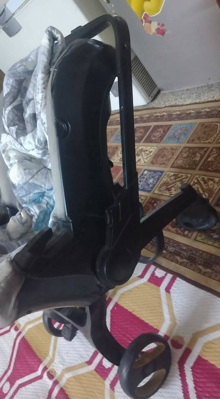 عربانه للبيع امريكي  استخدام قليل الله شاهد ماخذتها بورقه هسه اريد ابيعها لان بنتي ما تكعد بالعربانه تخاف السعر 60 وبيها مجال بسيط وداخل العربانه يوجد احزمه امام للطفل العنوان كربلاء طويريج ولا يوجد توصيل لاي مكان اللي يريده يجي ياخذها


**إذا كنت صاحب هذا الإعلان وتريد حذفه لأي سبب، رجاءا أرسل رسالة إلى الدعم الفني**