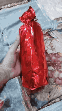 راح يتوفر الوشاح الأحمر خلال يومين الي تحب تحجز العنوان المطار خلف العلوة للاستفسار والحجز ***********
