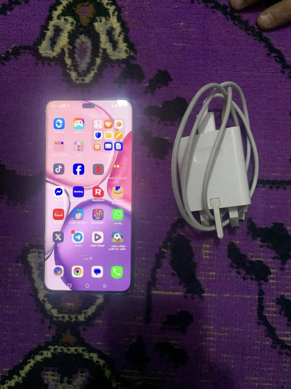 السلام عليكم هونر x9c 5G ذاكره ٢٥٦
جهاز حلوو نضيف كفاله
لون برتقالي لون مميز جهاز كامل ملقات
بس كارتون ما ويا شاحنه اصلي شرط ٦٦ واط
سعر ٢٩٠ مكاني ميسان العماره


**إذا كنت صاحب هذا الإعلان وتريد حذفه لأي سبب، رجاءا أرسل رسالة إلى الدعم الفني**