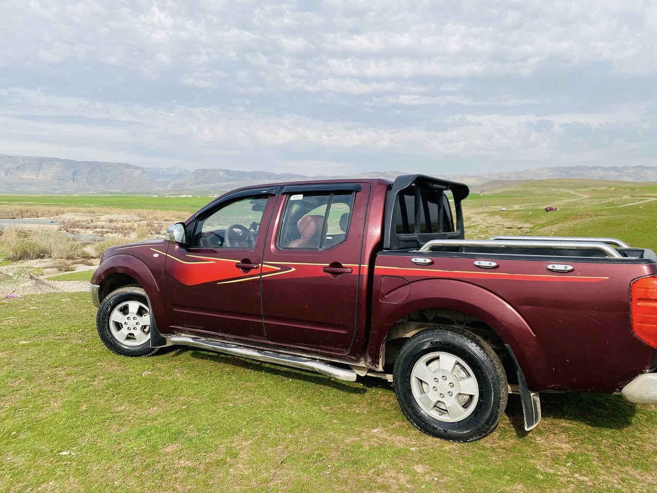 بو فروشتن و تبديل 
پيكاب ناڤارا  ٢٠٠٩ 
بئ دحم و سبغ 
رقه م و سنوي جديد 
گير و مكينه و تحويل و  وكاله ب شه رت 
تبريد سار و گه رم 
گير عادي 
عنوان : روفيا - ئاكرئ 
مشته ري  بي  وه ره خاص


**إذا كنت صاحب هذا الإعلان وتريد حذفه لأي سبب، رجاءا أرسل رسالة إلى الدعم الفني**