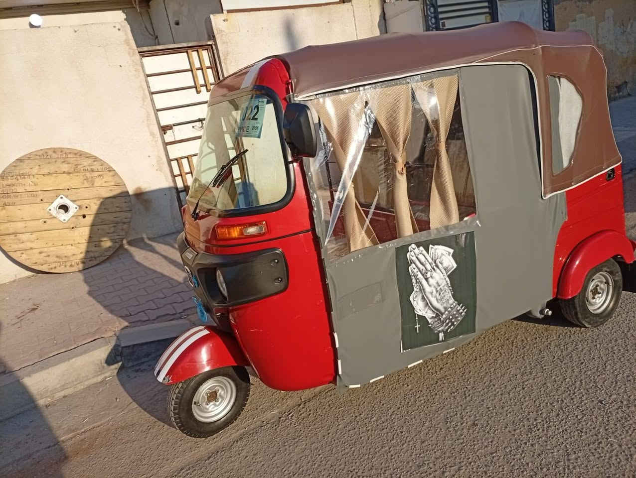 تكتك مكفوله اوراق سحب السعر 6 العنوان الحيانيه للتواصل ع رقم الهاتف***********
