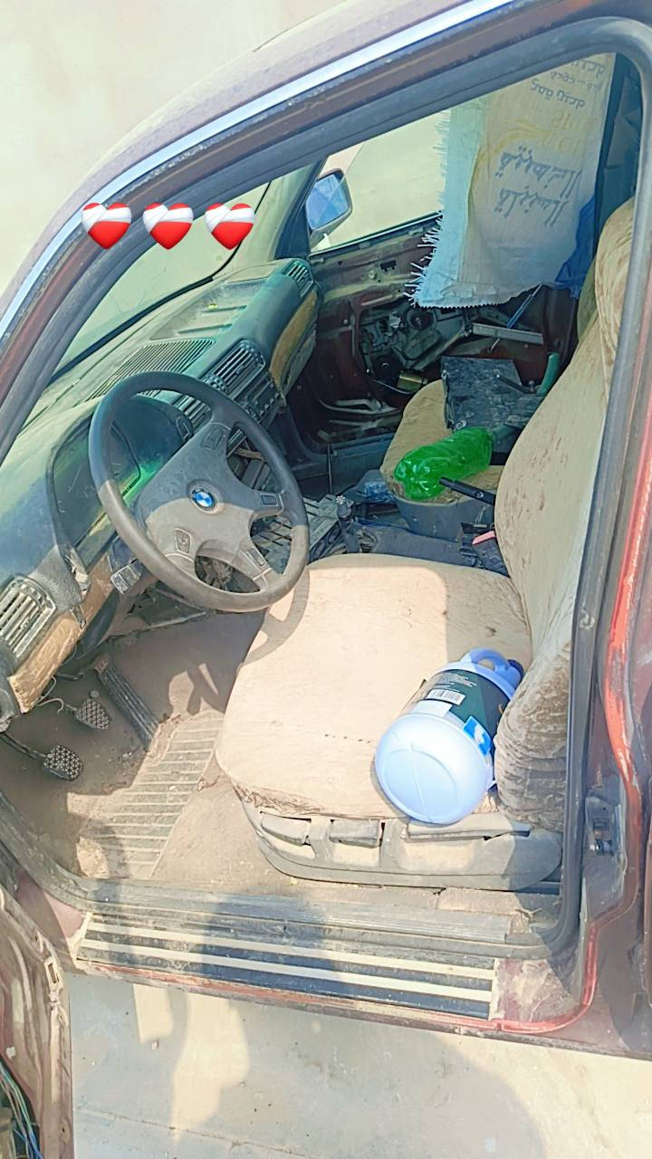 بي ام للبيع
٧٣٠رقم ديالى 
مال تعمير 
غراض كله موجود 
جديد تفاصيل 
بل فديو
كير مكينه بشرط 
تحويل ٢يوم 
سعر ٢٥
المكان ديالى خانقين
 ***********
