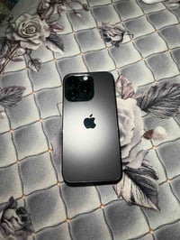 جهاز 14 برو الصغير الجهاز حيل حيل نضيف ذاكره ٢٥٦  بطاريه 90 نموذج M غن...