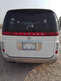 للبيع سياره نيسان الكراند ٢٠٠٦ معلايه ٢٠١٤ بعدهي منفيس وحاليا مفتوح ال...