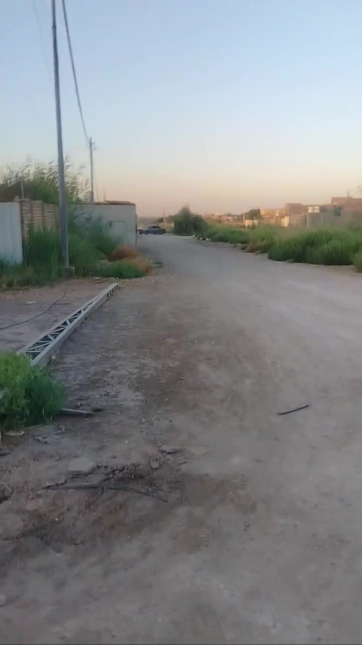 سلام عليكم قطعه ارض للبيع طابو زراعي سند 25 موقع حي زهراء رقم الاستفسار ***********
