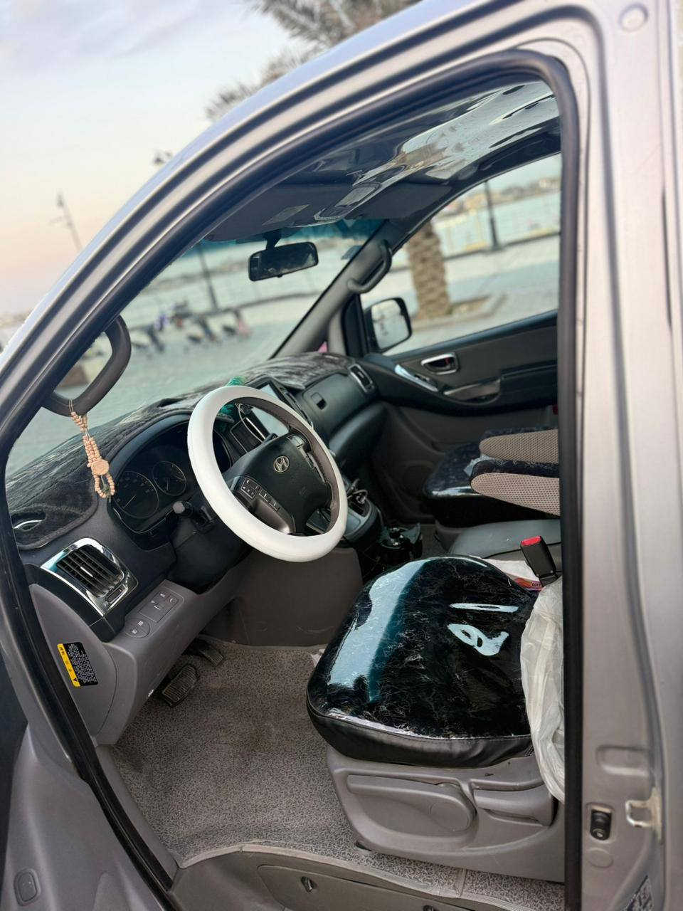 سلام عليكم ستاركس البيع 17 دبلو   نص بنص  سياره كفاله فقط صفحت العبري صبق شبر الحزام الجوه ولباقي كفاله كير مكينه حدتده تبريد تدفئه  السعر 230 وبيه مجال الشراي مكاني البصره الهارثه كرمت علي ***********
