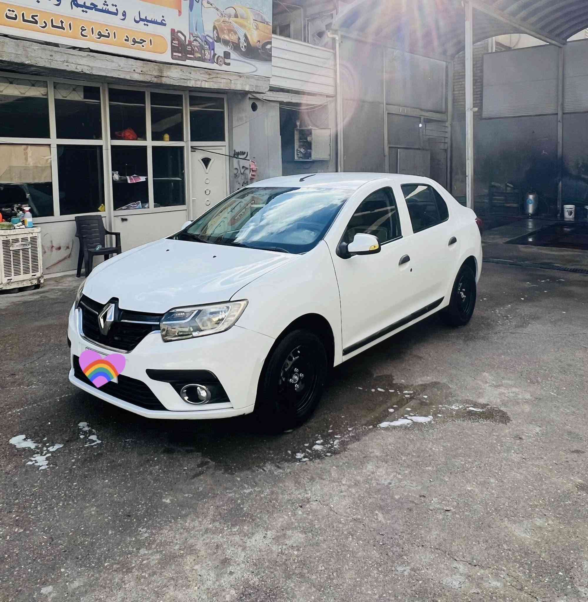 للبيع
رينو سمبول موديل 2020 خليجي استلام شركه 
 لون ابيض 
رقم نجف مشروع وطني حره تحويل مباشر

كير محرك شرط مامفتوح 
سويج كونترول 
اشارة بالمراية 
تحكم ستيرن فول + بلوتوث 
دواخل كاربون فايبر 
٢ جام كهرباء 
دواخل بيجي
كير اتوماتيك + عادي 
محرك 1600ccm
تخم تاير جديد شاده
ABS + دبل ايرباك 
و بعد مواصفات هواية بيهه 
سياره جاهزه مابيهه اي نقص

السعر:82$
مكاني بغداد 
للاتصال(***********)
