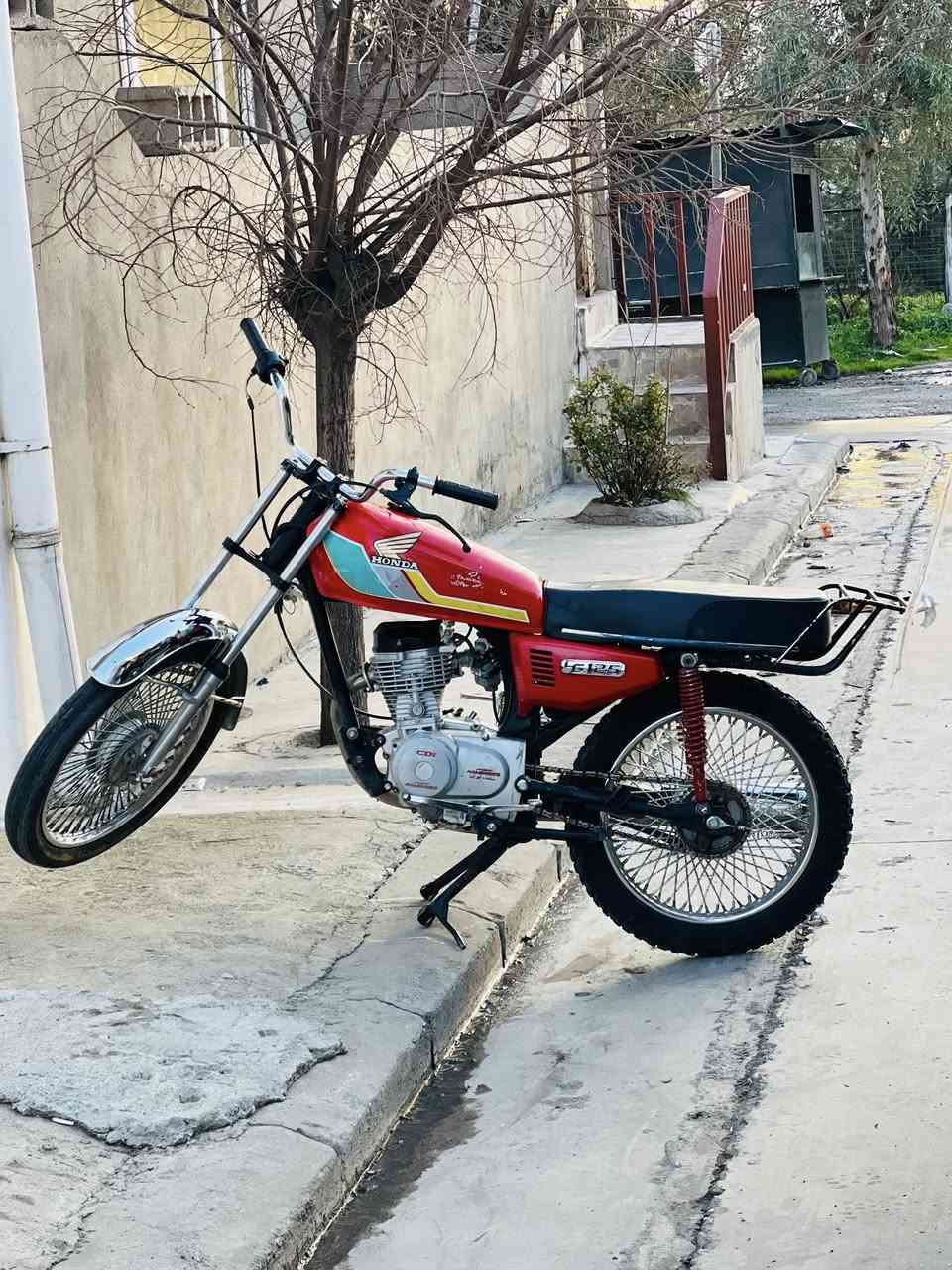 بؤ فرؤشتن و گؤرينه وه NamiPRro 2022 دبلل Rr خه تت سور مه كينه كه پس شانسي باريك كامل تاقم وايه ر به شه رتي 4 كه پس پيش بكات زور زور به قه وه ته فول سه نته ره مالي قوه ته سعري 370 و معامه له شوين سليماني ***********ده ستت خوش ئه دمين
