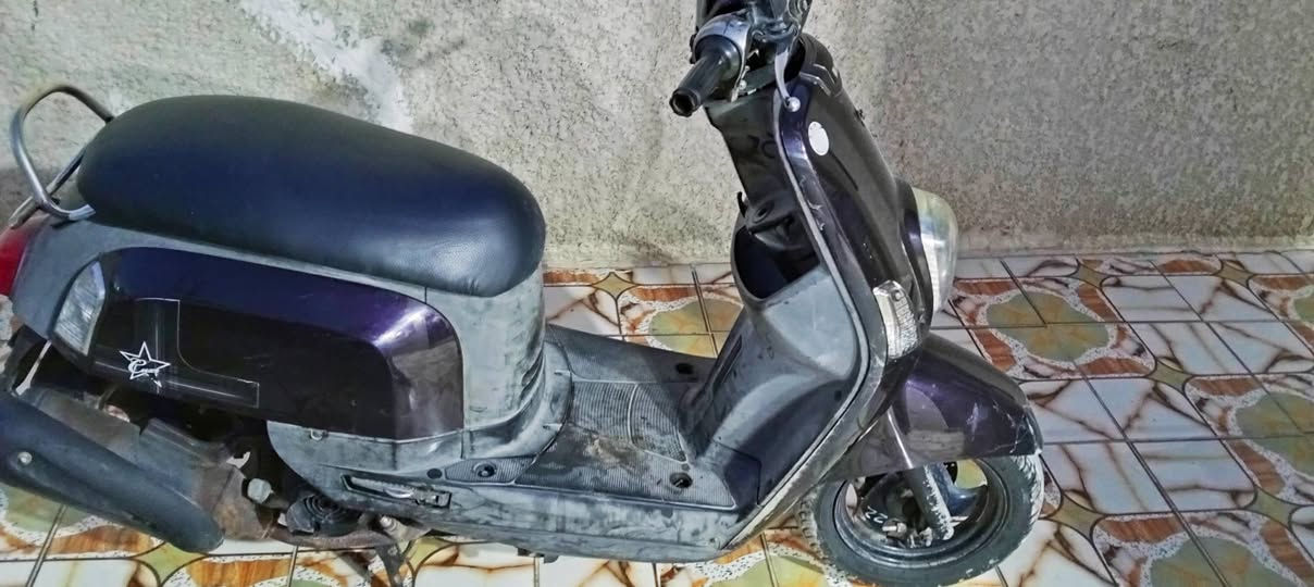 بوليس مفولة ختم واحد ويا مكينة كفالة عامة موديل 2009نوزل ملاح فول مكاني ديالى بعقوبة حي المعلمين صناعة الاولى ***********
