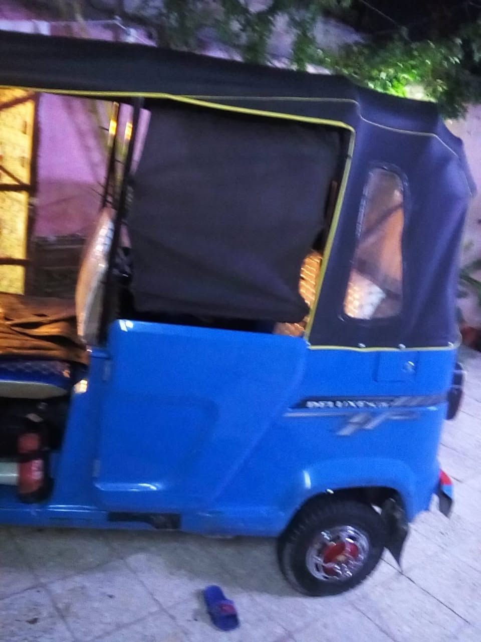 سلام عليكم شباب تكتك للبيع مديل ٢١
رقم سنويه بسمي مكينه مجفته السعر ٧ اوبيه للشراي رقم الهاتف ***********
