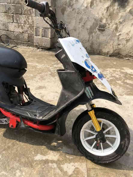 سلام عليكم شباب دراجه ماكس عدله مزوده للبيع 
صدر امامي مزود
وياله مزود
صالنصه رياضي 
قطره مال دهن رياضي
كور مزود
كلجات خلفيه رياضي
شيال رياضي 
الدراجه مرتبه ومال جناي 
مكينه خرسه لانضوح لاتبخير وشلعه ومعدل تشك الكاع 
السعر ٤٥٠وبيها مجال المكان بغداد البياع الشرطه الخامسه رقمي***********
