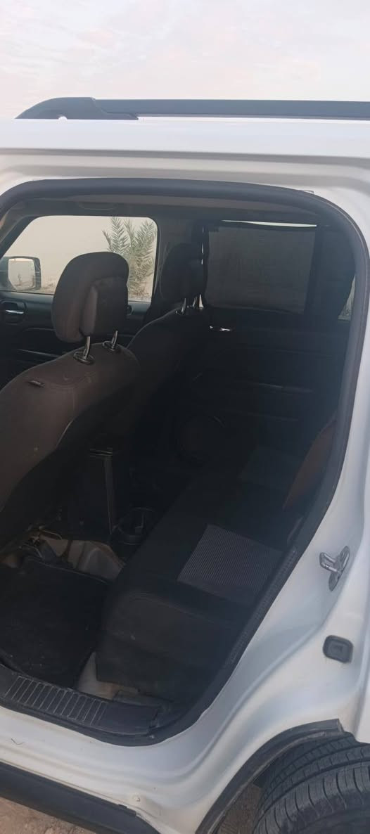 جيب باتريوت 2017 ماشيه 118
حادث السياره مقدمه الجاملغ
السياره بسمي تحويل ثاني يوم
السعر 125 وبيها مجال
العنوان ذي قار 
للاستفسار ***********
