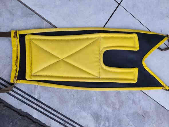 سلام عليكم بسب الوعود الكاذبة اوعيد النشر
غمزات عدد 3 مربع بارت اصلي 5,000
زمور مع بلاتين 5,000
غطاء الشراق بارت اصلي 3,000
ضوء أمامي كامل 6,000
فرش سميك مع وجه الدبو مع طراشه 25,000
المكمش بارت اصلي 6,000
مكاني دوسايد باداوه 
*********** أربيل
