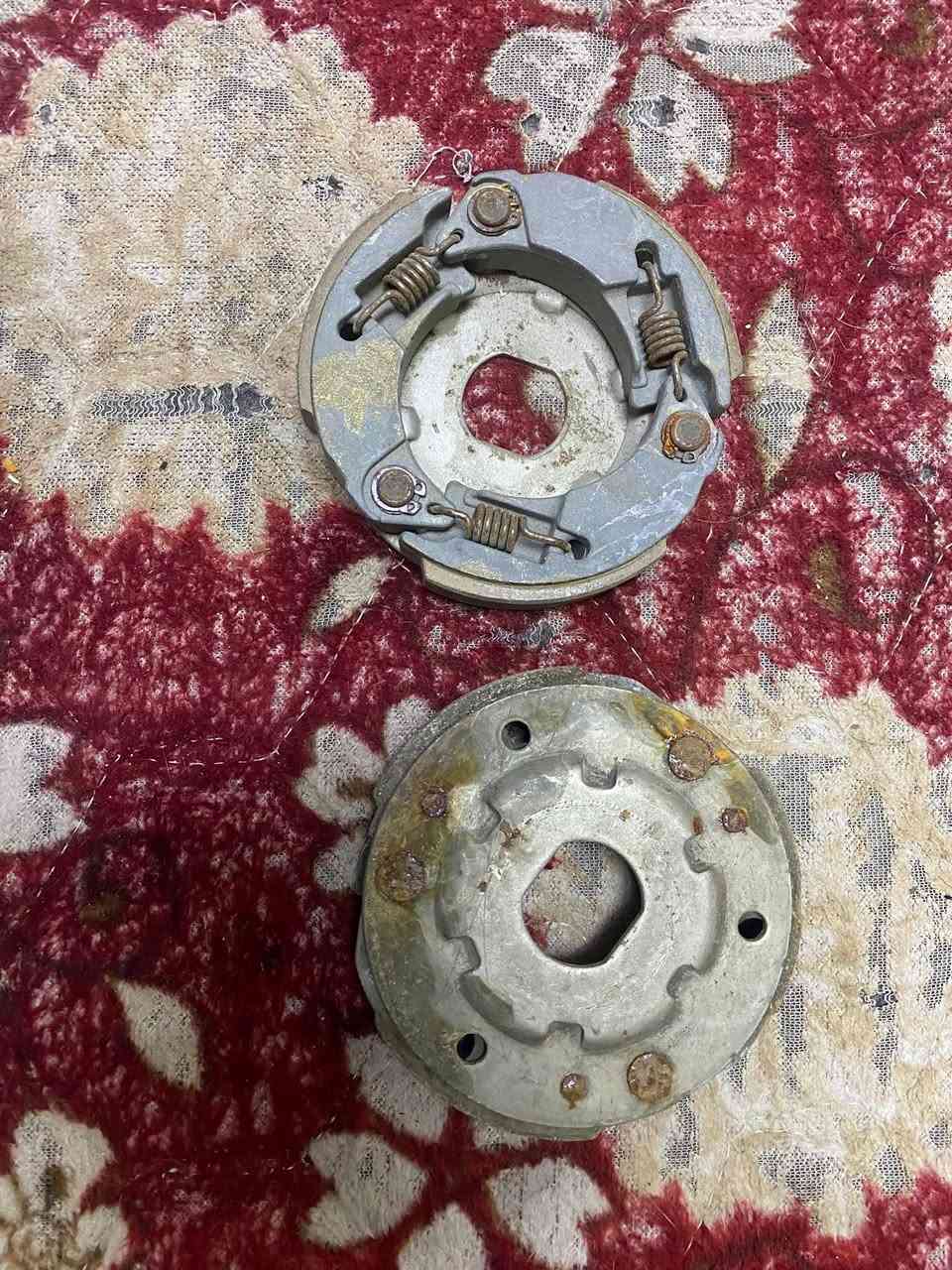 غراض ماكس للبيع مكاني مدينة الصدر
بكلايت وذيل اصليات 

بنز واحد اصلي  بلادي

ومري اصليات ملحات

***********
