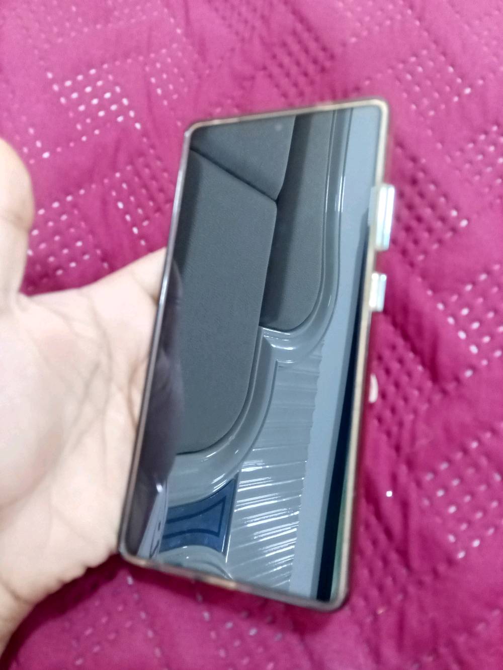 سامسونك S25 الترا
ذاكره 256 
العشوائيه 12 
كامل ملحقات
سعره مليون 1200 الف
هذه رقمي(***********) متواجد واتساب واتصال
