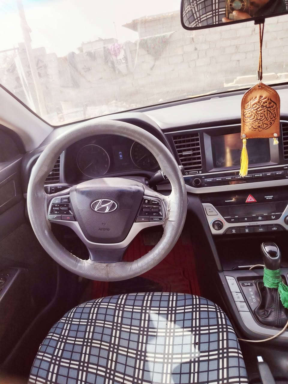 سلام عليكم النتره البيع موديل 2017 وارد گندي فول واحد على واحد فتحه بصمه تتفأه تبريد ثلج فول مواصفات بسمي رقم نگليزي واصط تحويل ثاني يوم مكاني النجف الحيدريه سعر 125 وبيه مجال رقمي ***********
