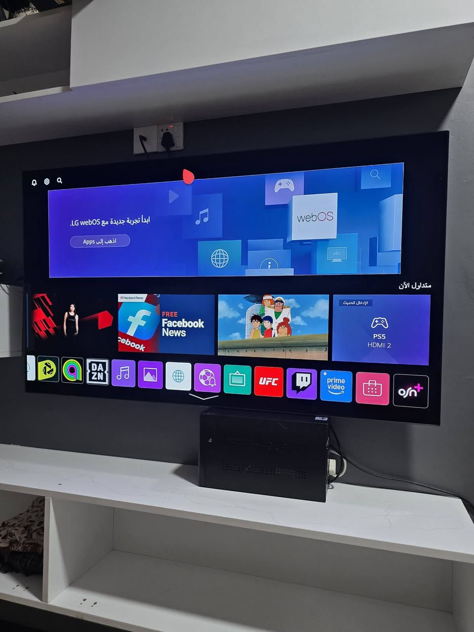 السلام عليكم تلفزيون lg oled cx 55 للبيع الشاشه وضوحه خرافي 4k 120 فريم المنافذ hdmi 2.1 الشاشه اخت الجديده سعرهه 1100000 الي يعرف بيهن رح يعرف هذا سعر نص القيمه مالتهه تفيد العاب خرافيه وافلام كذلك 
بغداد حي الجهاد *********** والكامره تضلم الصوره بلحقيقه اقوى بهوايه
